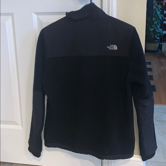 Women’s north face Denali 2 - Picture 5 of 5